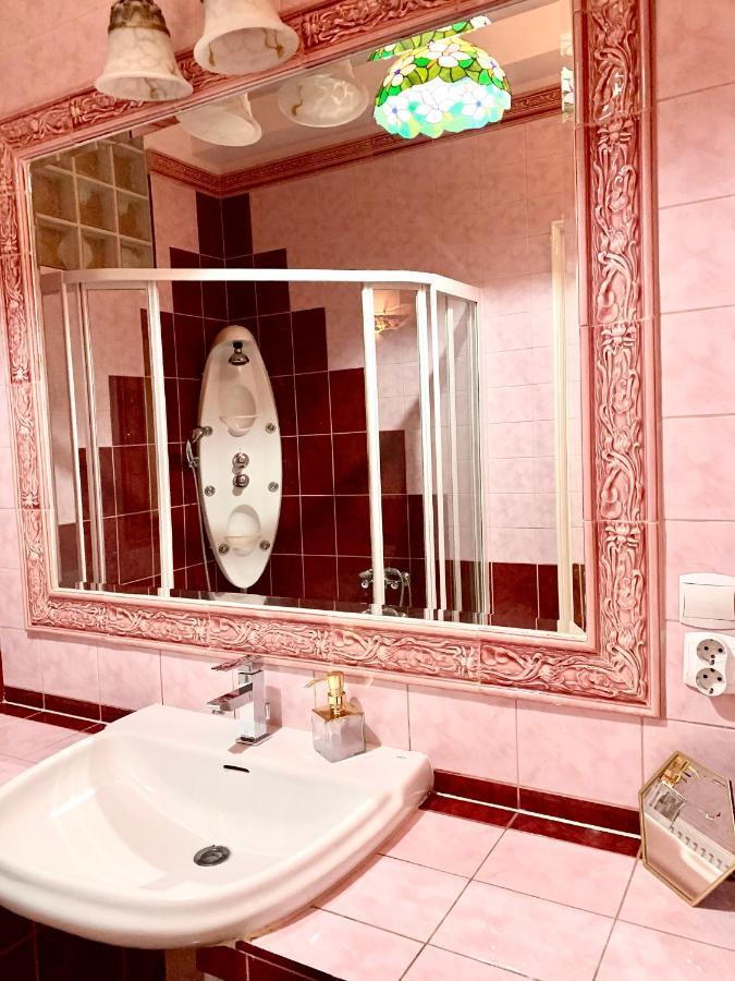 Basilica Rose Apartment Budapest Luaran gambar