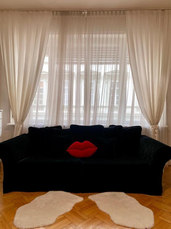 Basilica Rose Apartment Budapest Luaran gambar