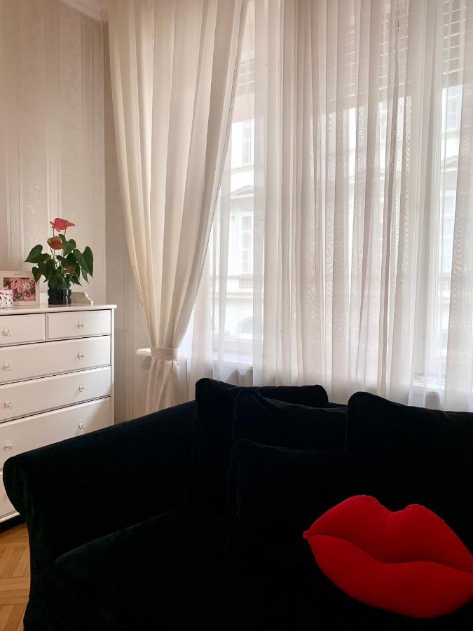 Basilica Rose Apartment Budapest Luaran gambar
