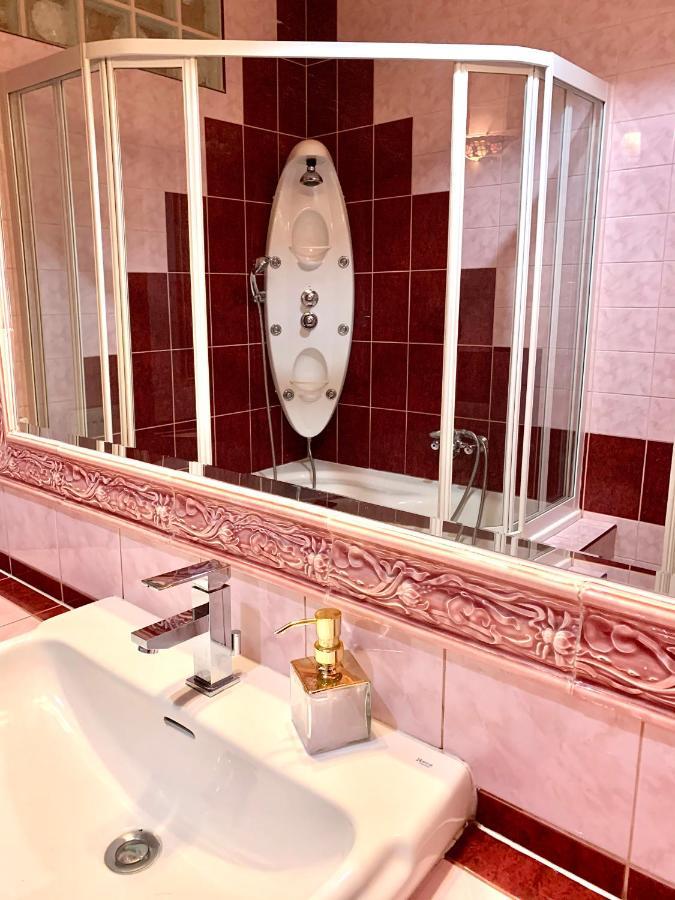 Basilica Rose Apartment Budapest Luaran gambar